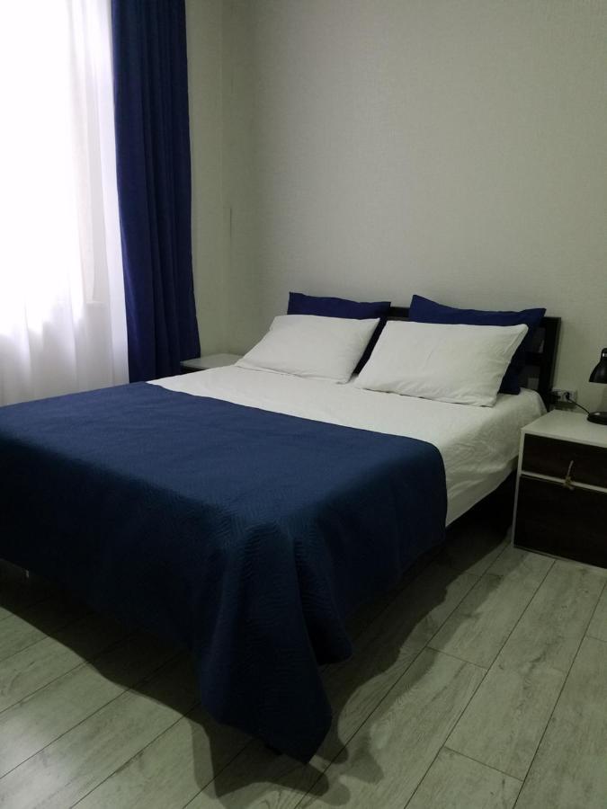 Nino'S Apartment In The Center Of Tbilisi Luaran gambar