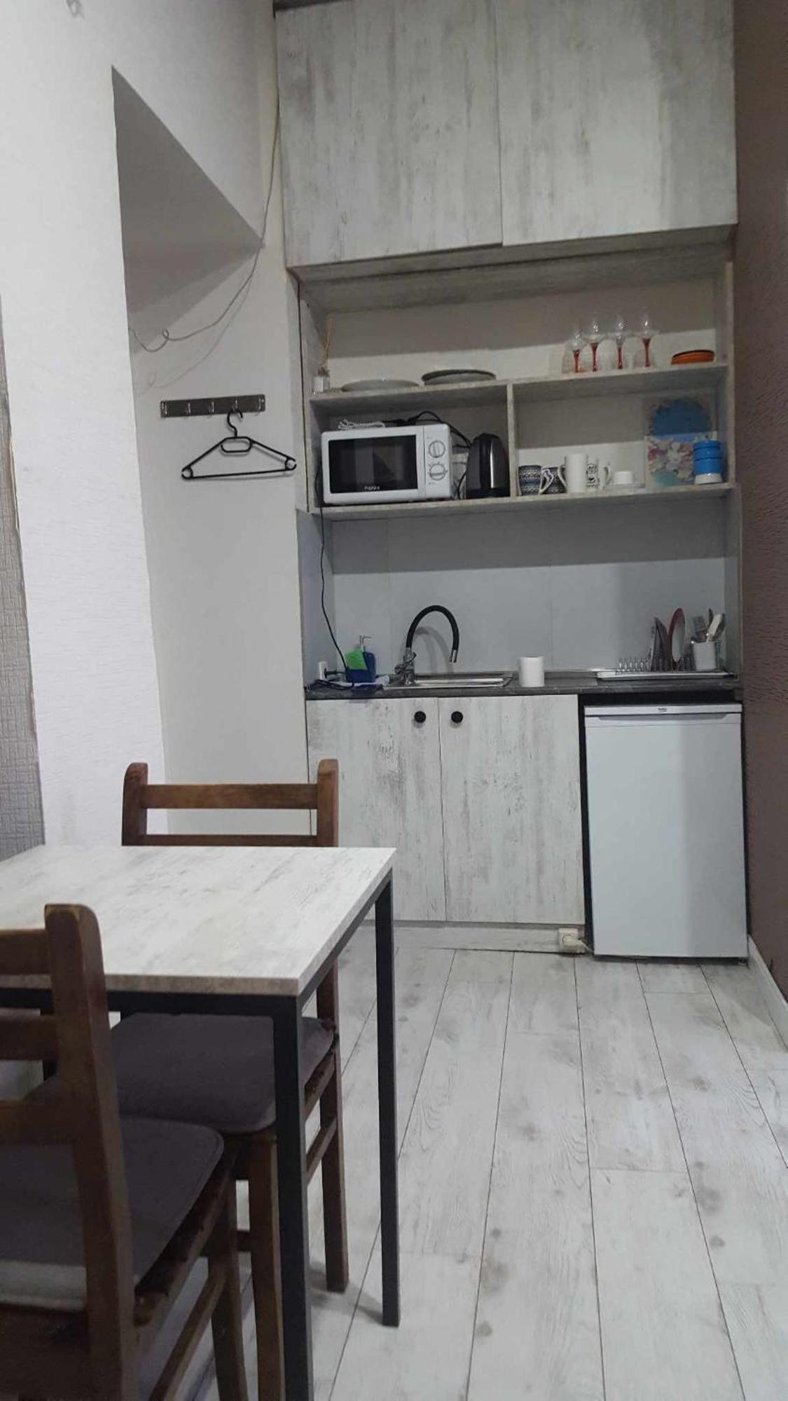 Nino'S Apartment In The Center Of Tbilisi Luaran gambar